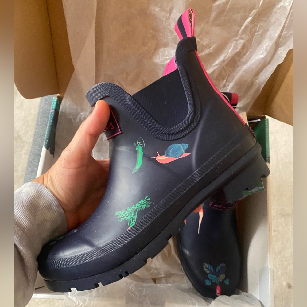 JOULES Waterproof Printed Short Pull On Rain Boots